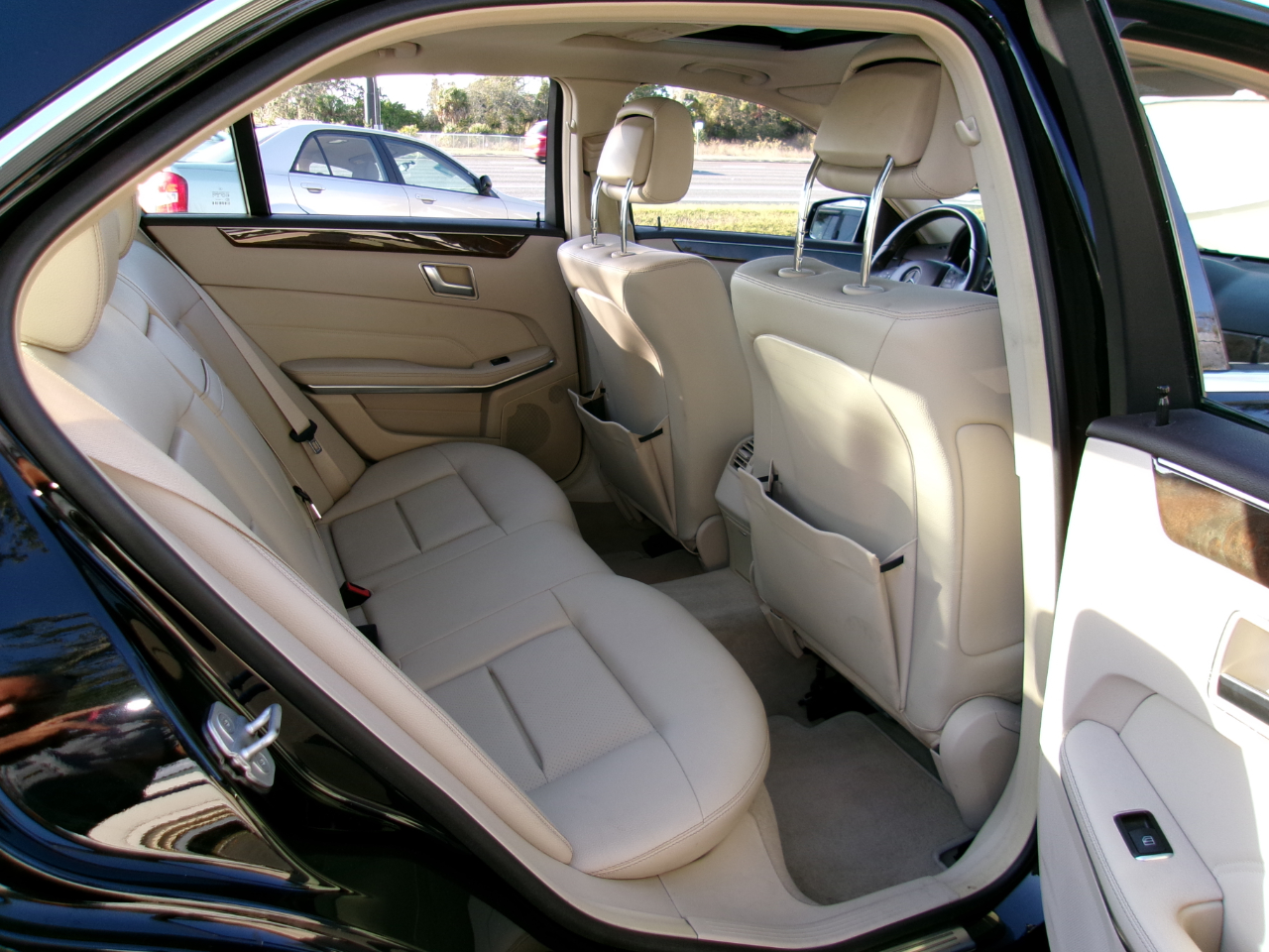 Mercedes-Benz E-Class E350 4MATIC Sedan 2014