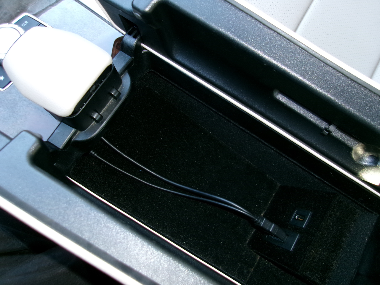 Mercedes-Benz E-Class E350 4MATIC Sedan 2014