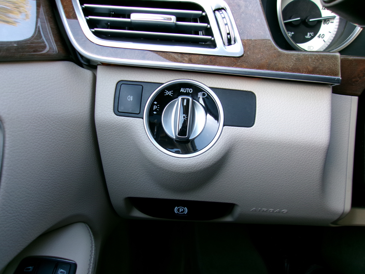 Mercedes-Benz E-Class E350 4MATIC Sedan 2014