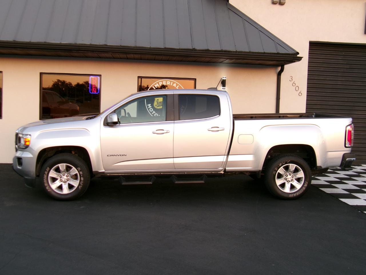 GMC Canyon SLE Crew Cab 2WD Long Box 2015