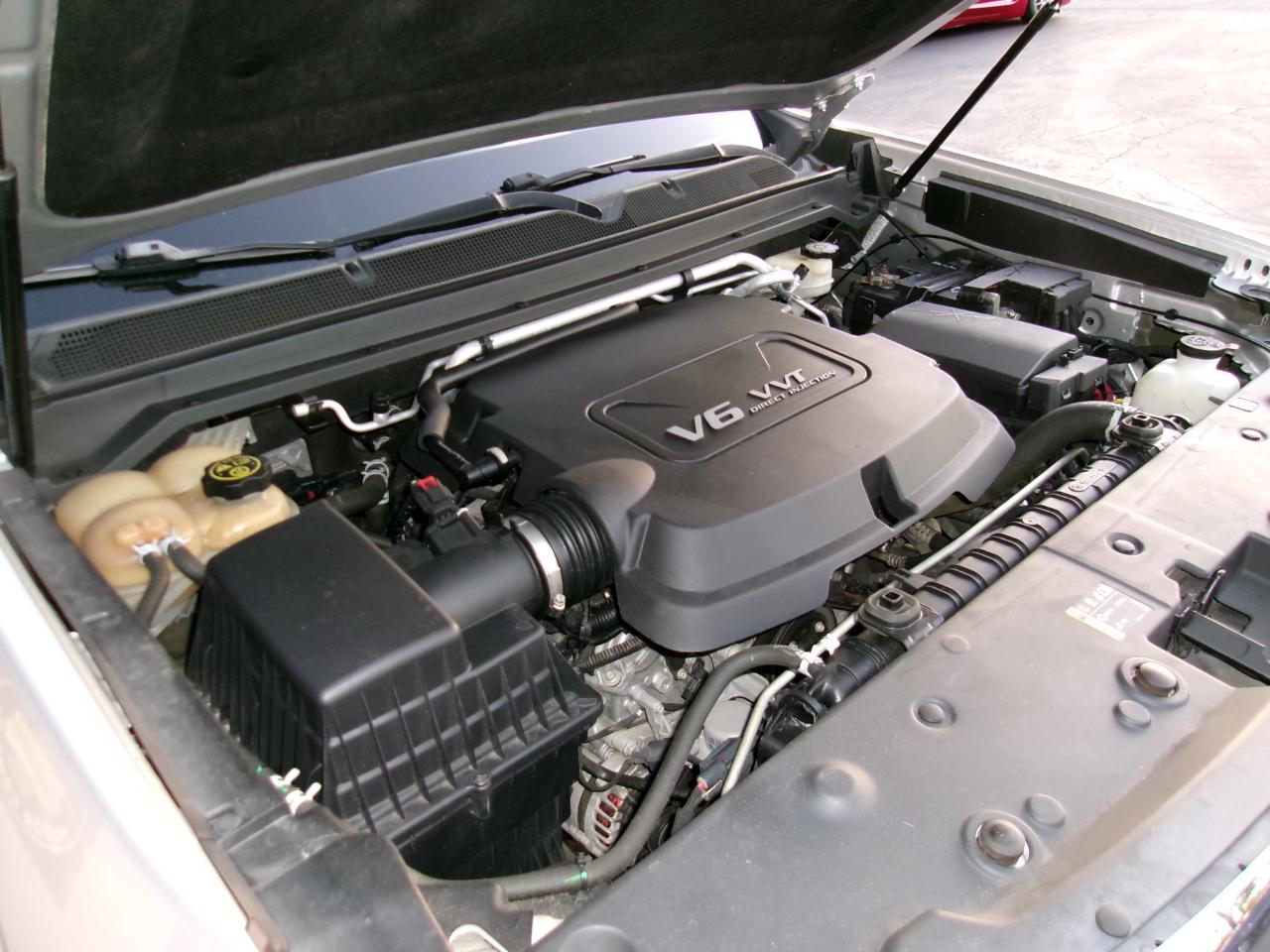 GMC Canyon SLE Crew Cab 2WD Long Box 2015