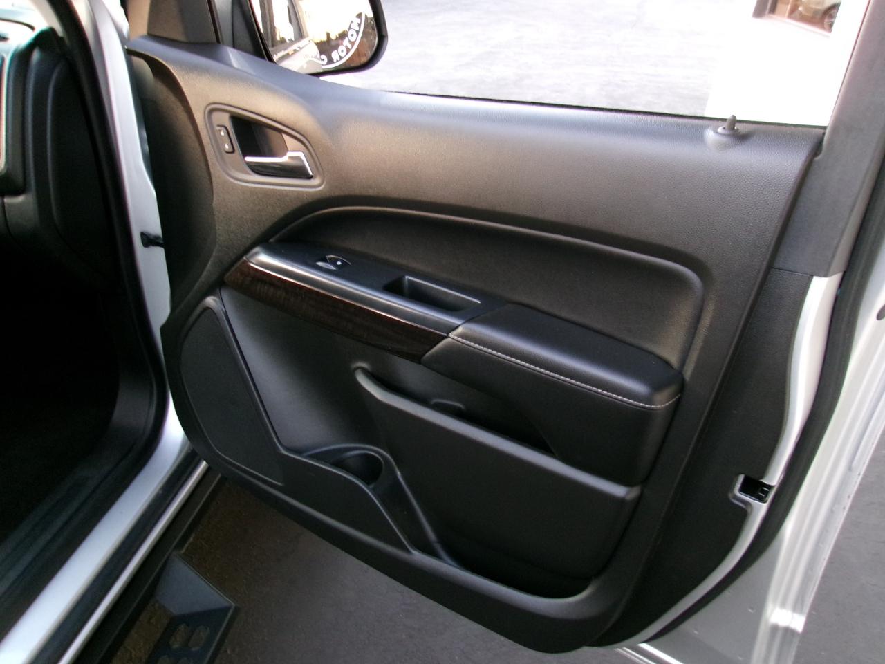 GMC Canyon SLE Crew Cab 2WD Long Box 2015