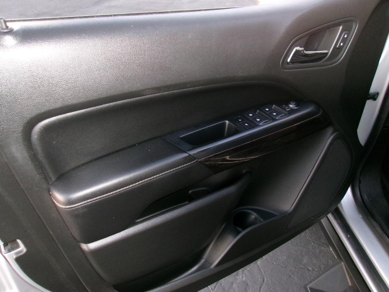 GMC Canyon SLE Crew Cab 2WD Long Box 2015