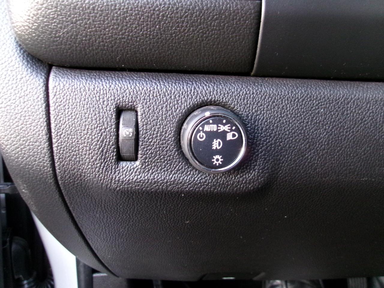 GMC Canyon SLE Crew Cab 2WD Long Box 2015