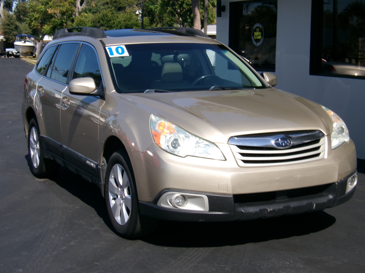 Subaru Outback 2.5i Premium 2010