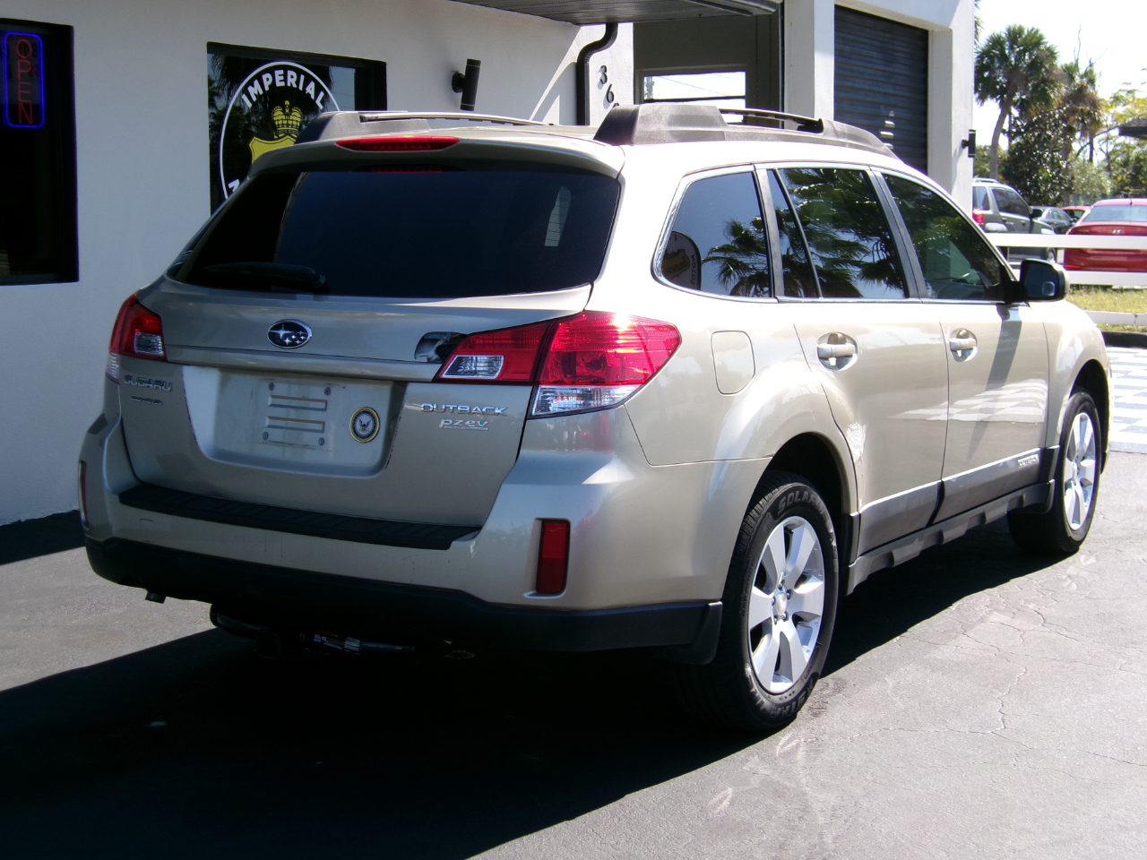 Subaru Outback 2.5i Premium 2010