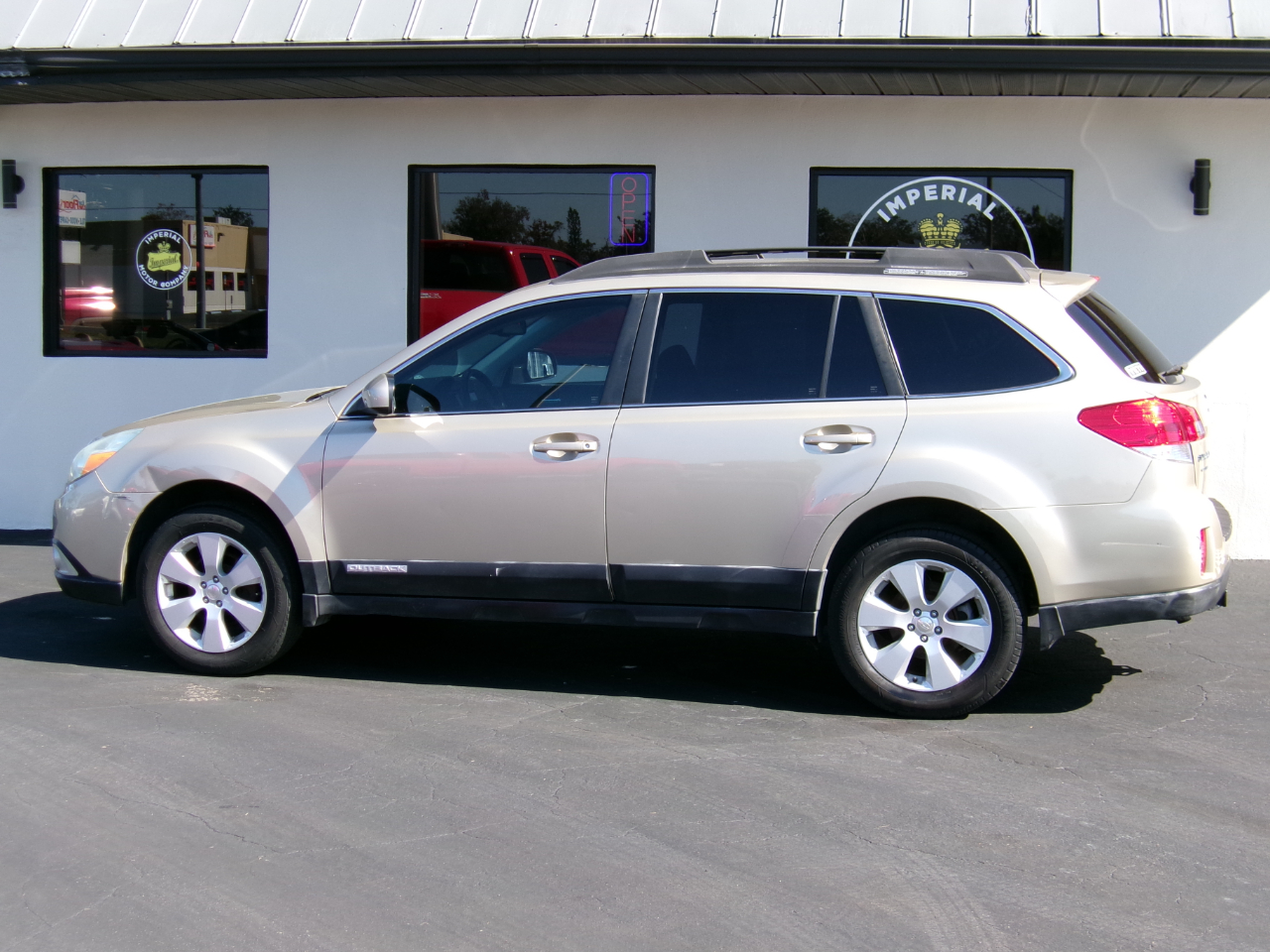 Subaru Outback 2.5i Premium 2010