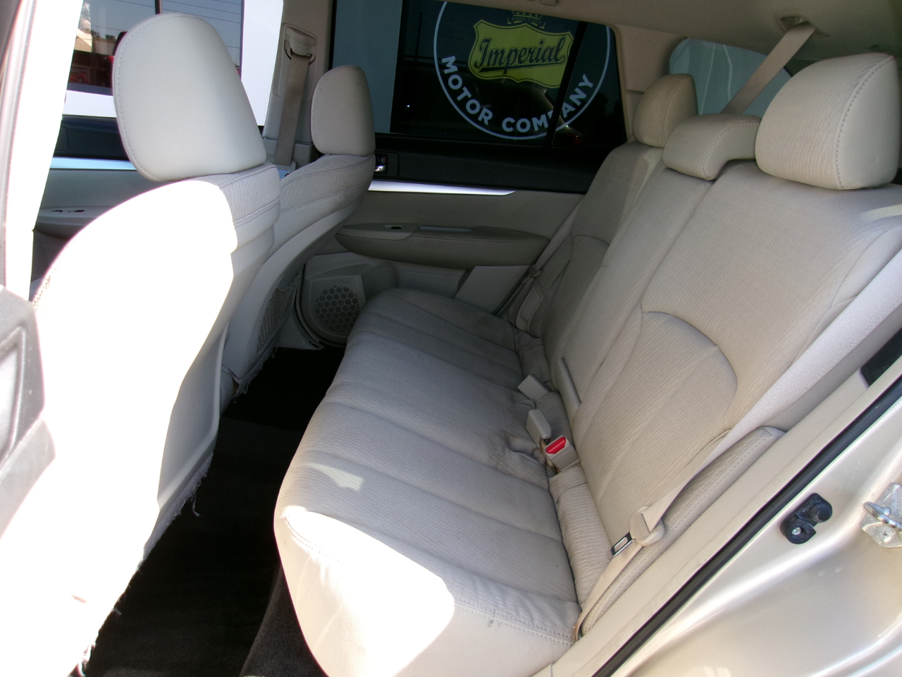 Subaru Outback 2.5i Premium 2010