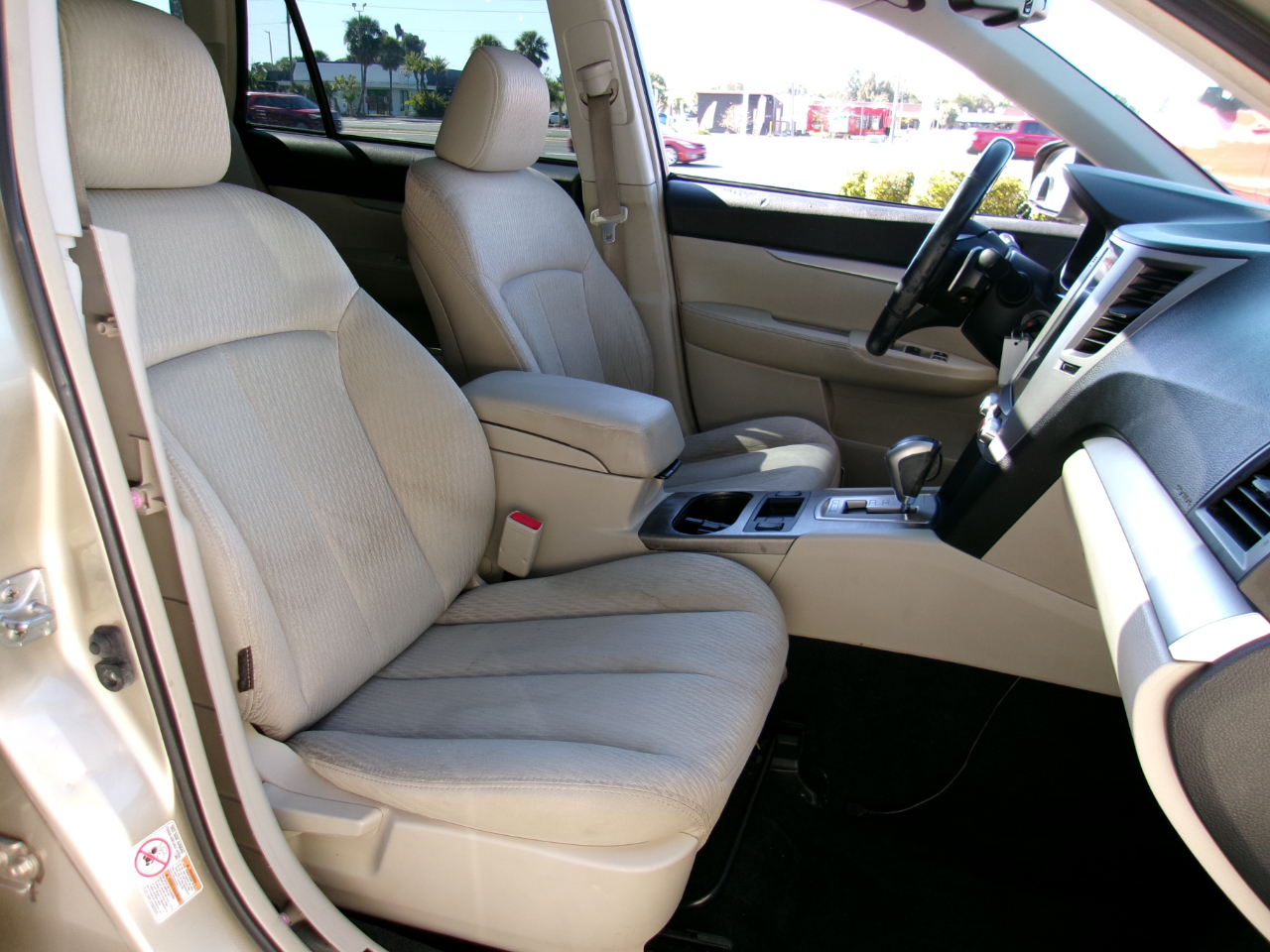 Subaru Outback 2.5i Premium 2010