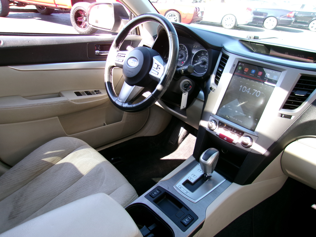 Subaru Outback 2.5i Premium 2010