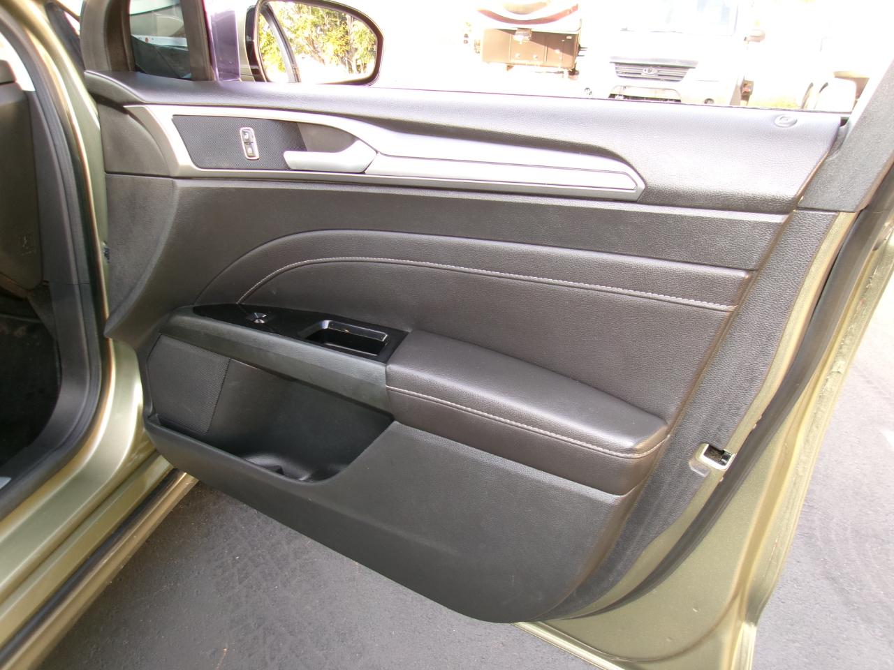 Ford Fusion Titanium 2013