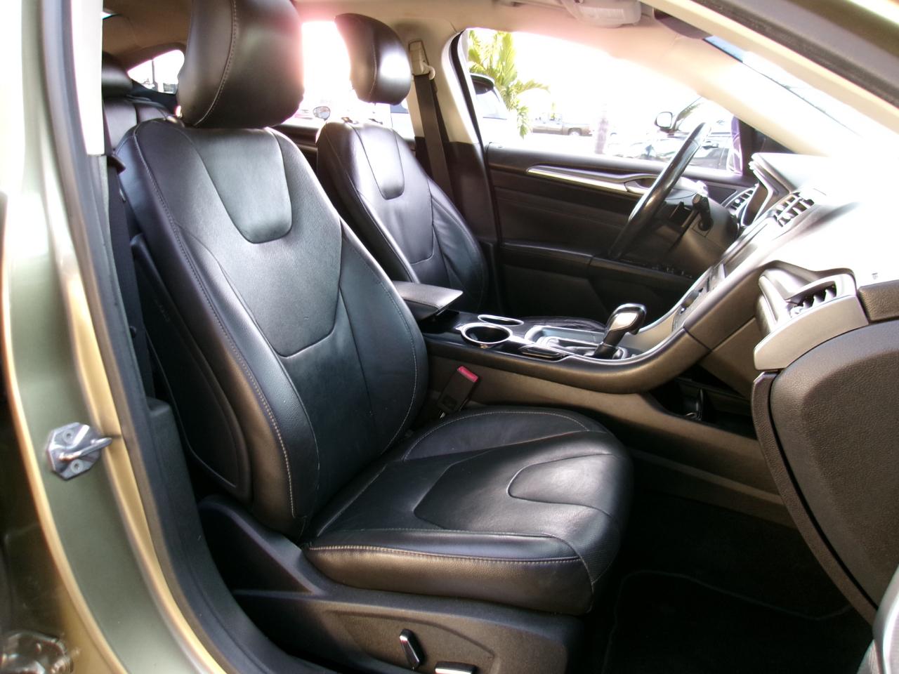 Ford Fusion Titanium 2013