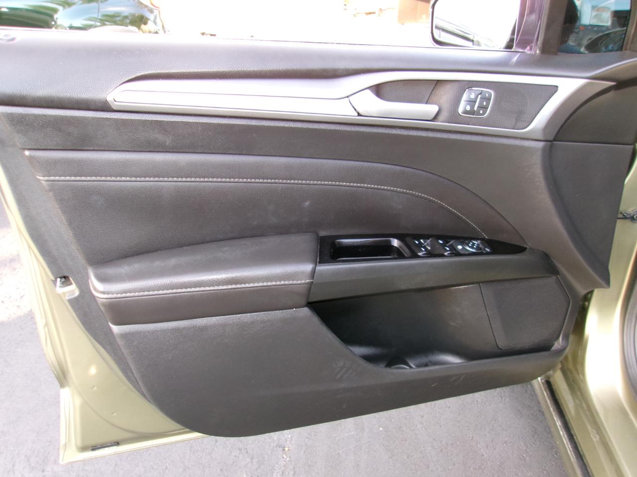 Ford Fusion Titanium 2013