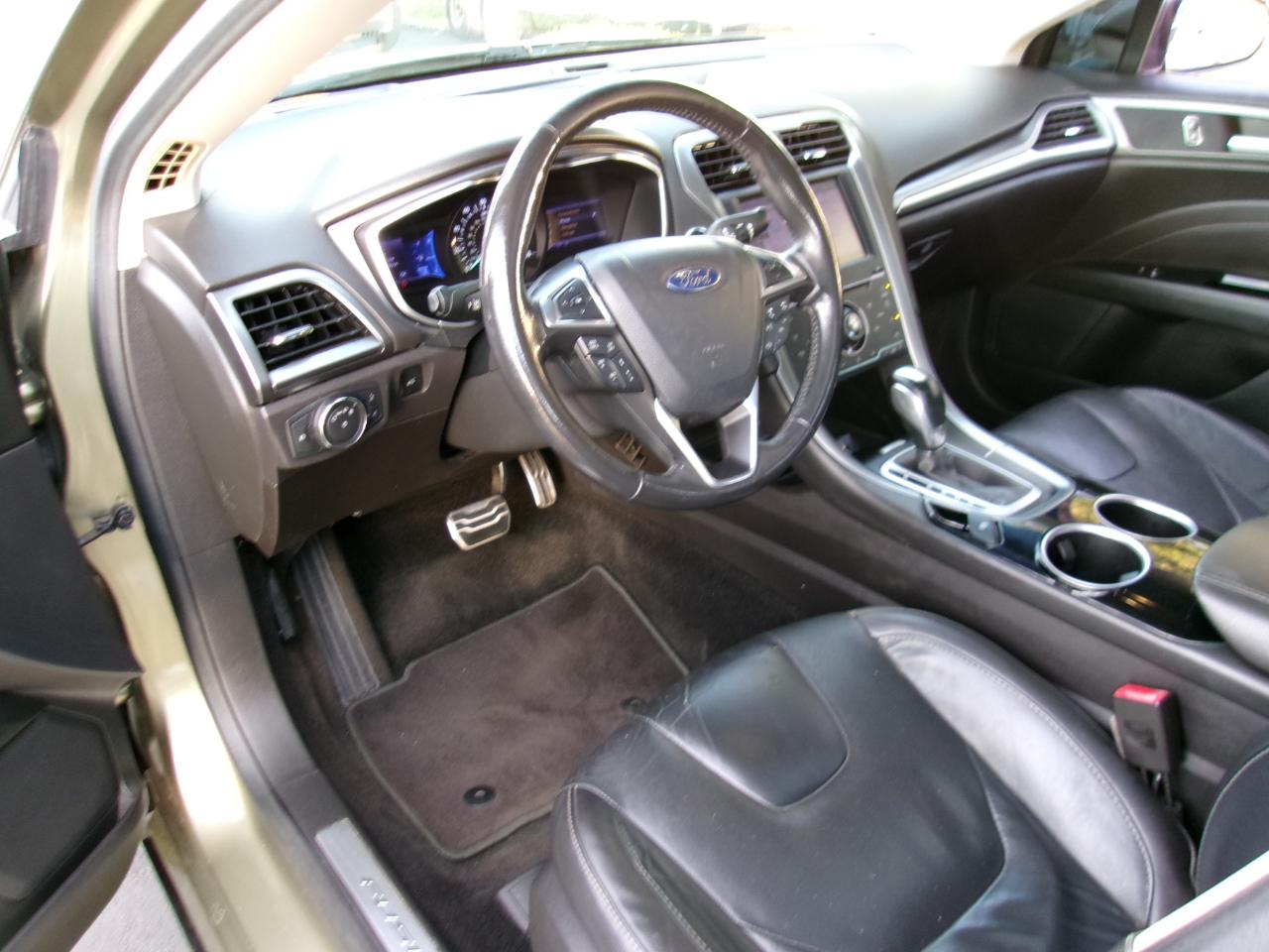 Ford Fusion Titanium 2013