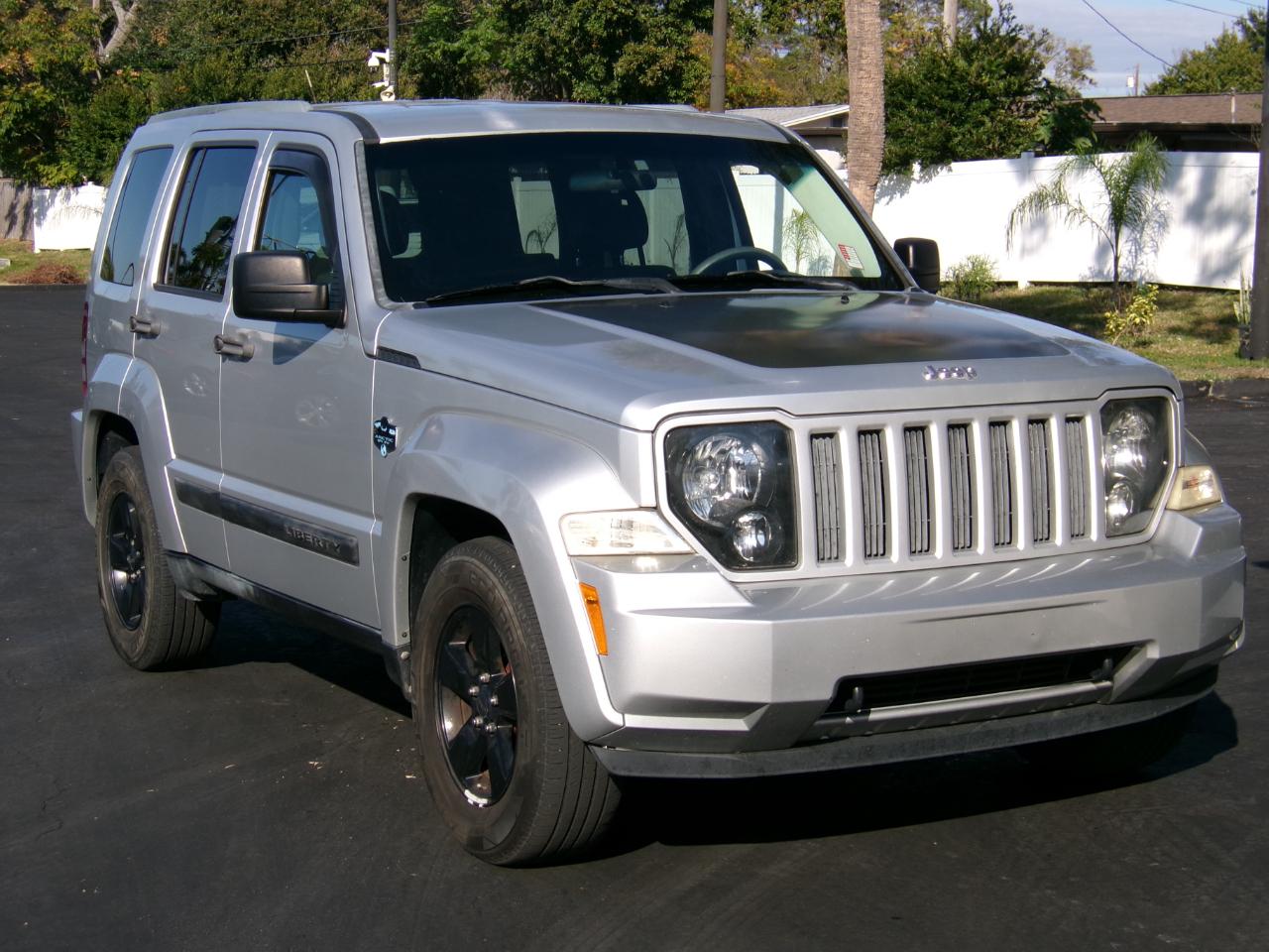 Jeep Liberty  2012