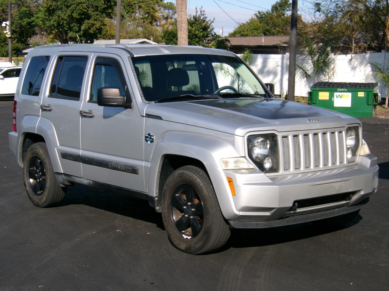 Jeep Liberty  2012