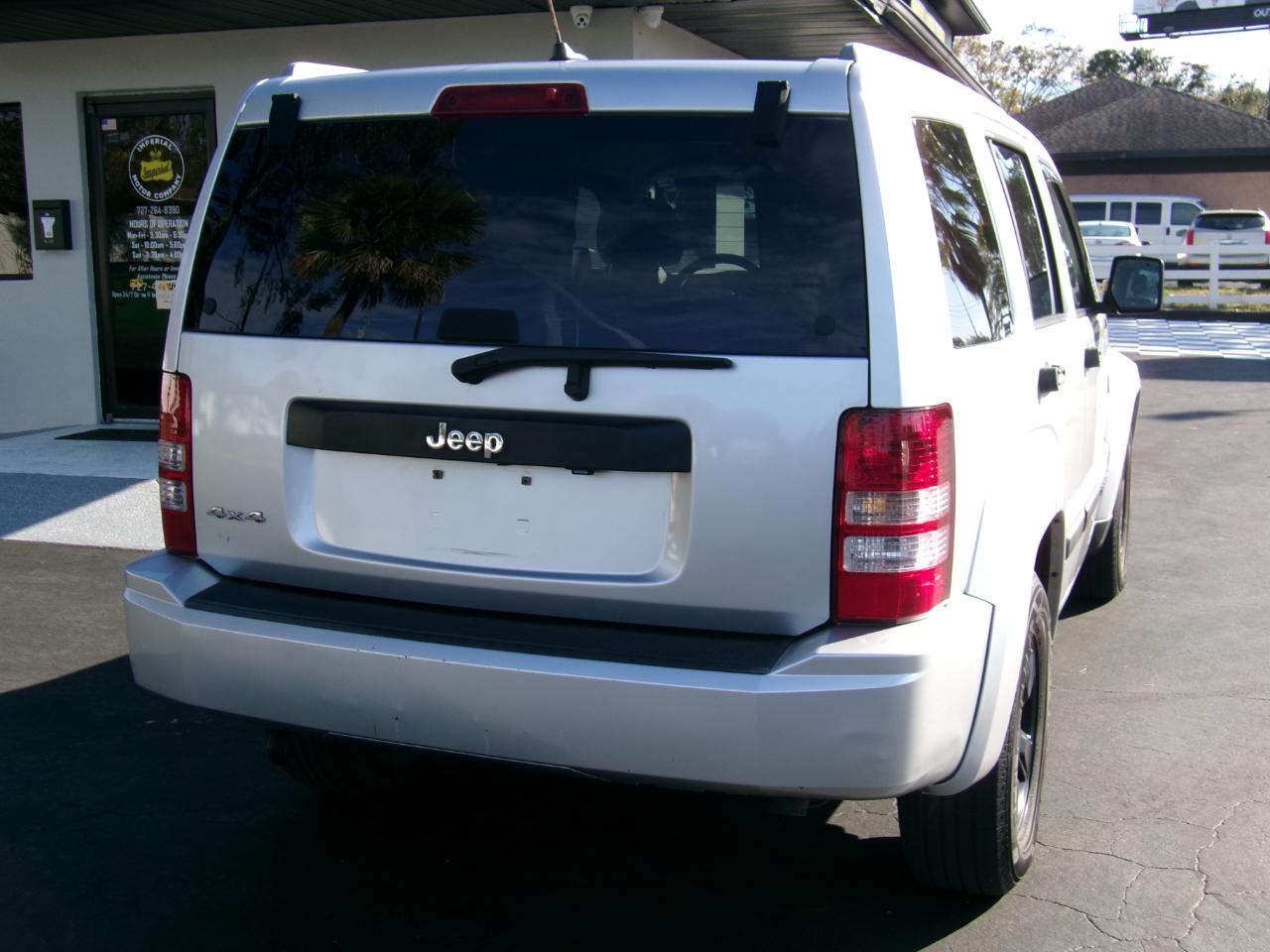 Jeep Liberty  2012