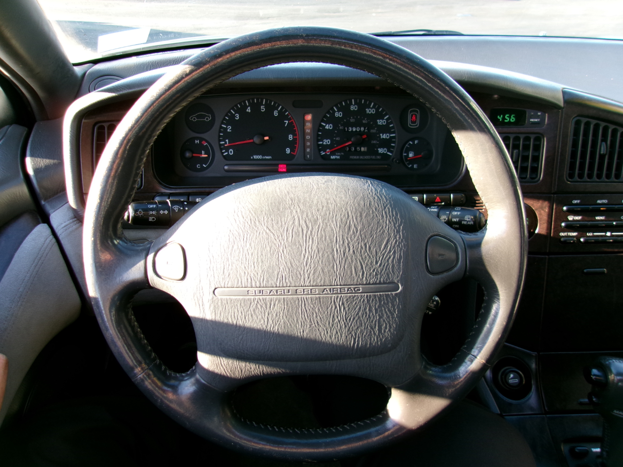 Subaru SVX LS-L 1992