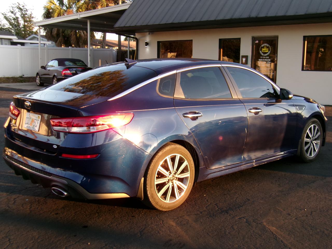 Kia Optima LX 2019