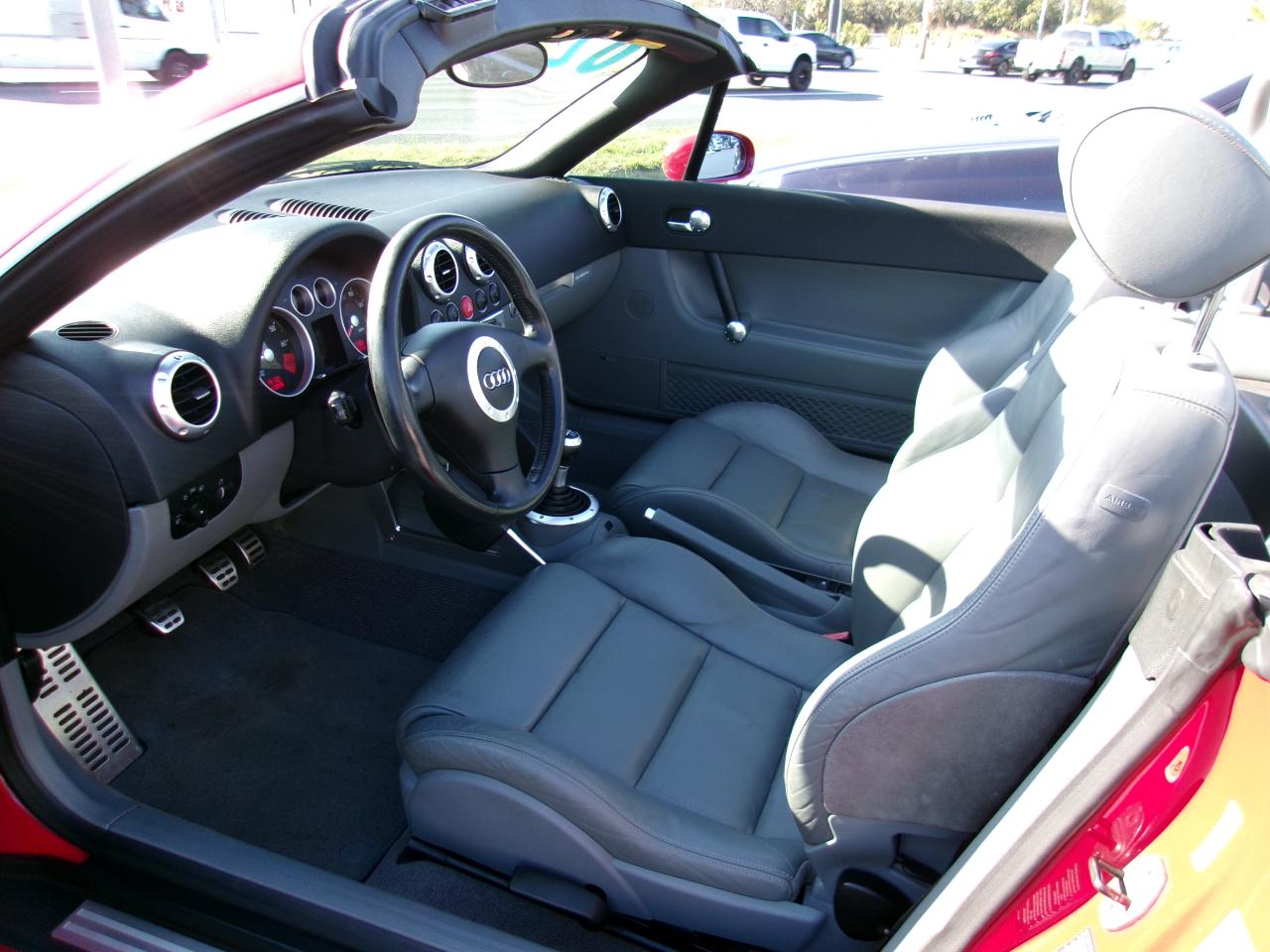 Audi TT Roadster Quattro 2002