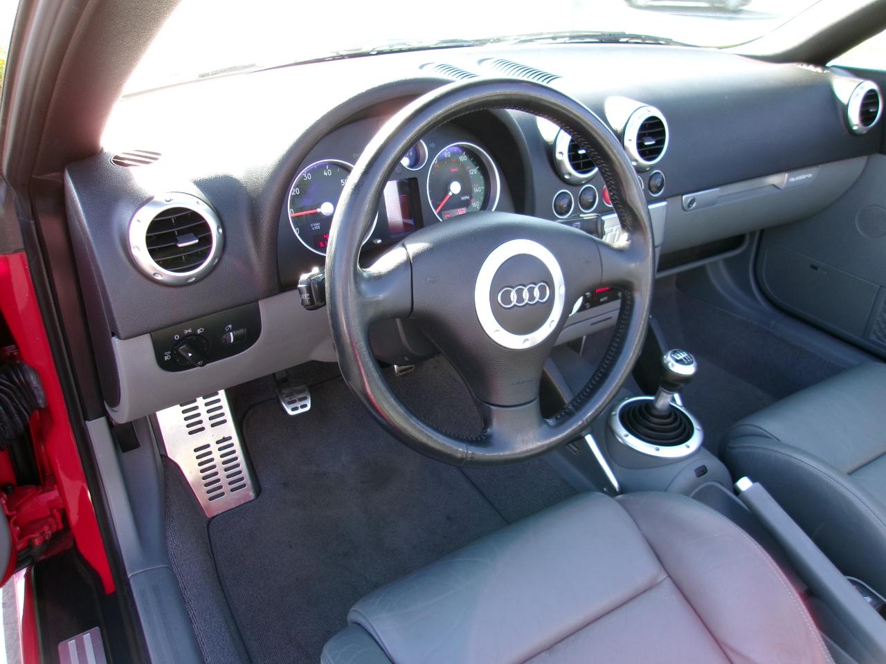 Audi TT Roadster Quattro 2002