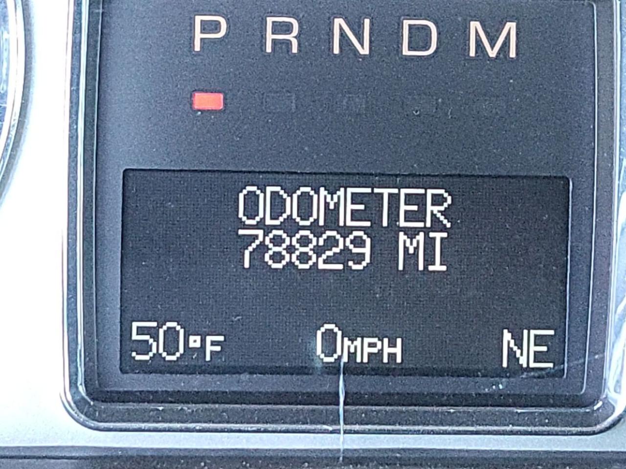 Cadillac Escalade ESV AWD Luxury 2012