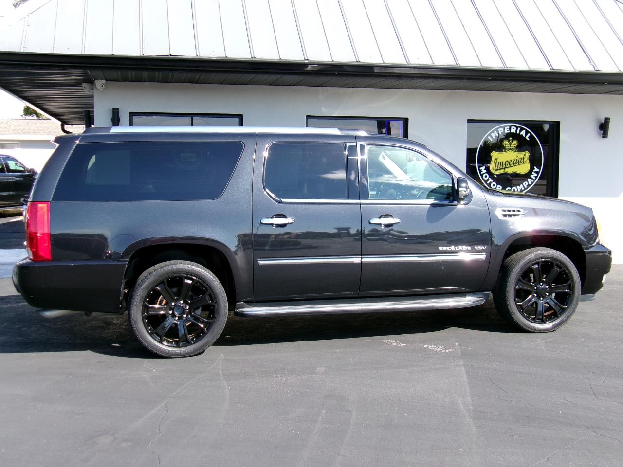 Cadillac Escalade ESV AWD Luxury 2012