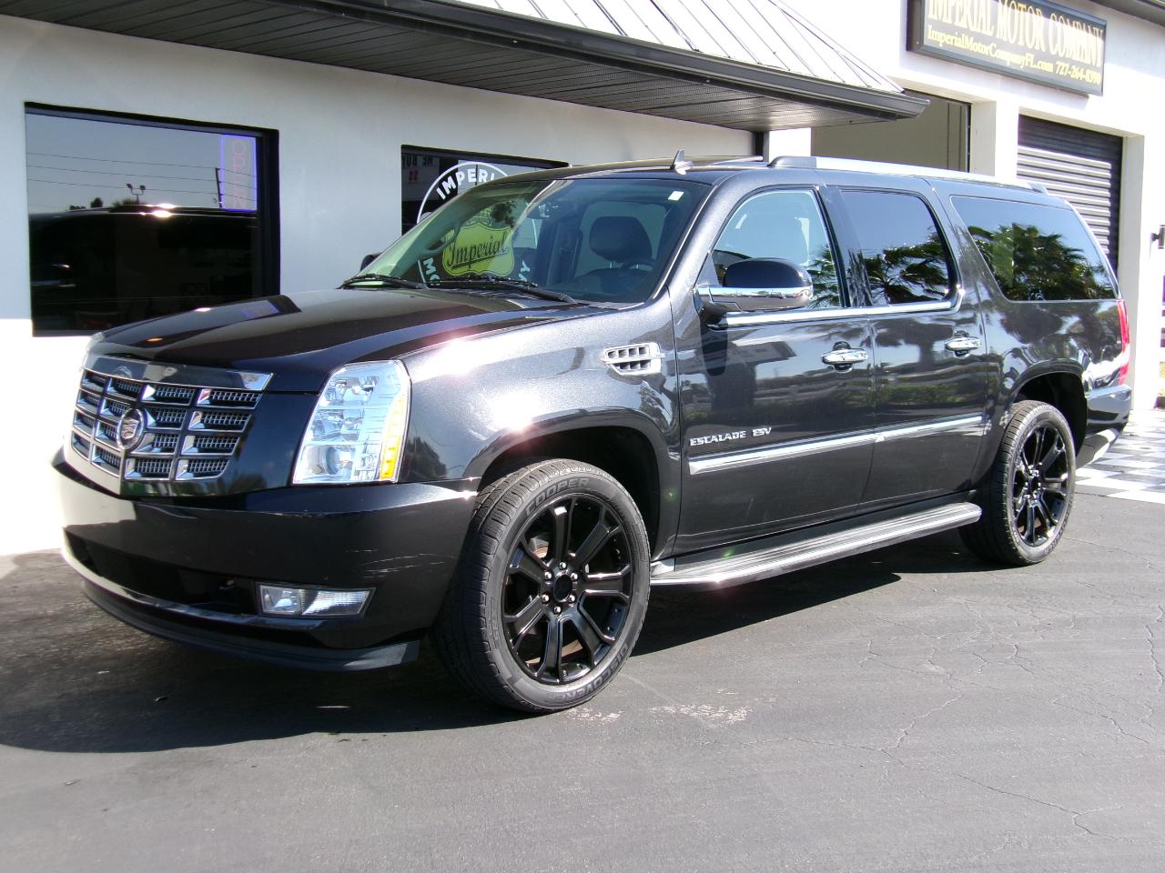 Cadillac Escalade ESV AWD Luxury 2012