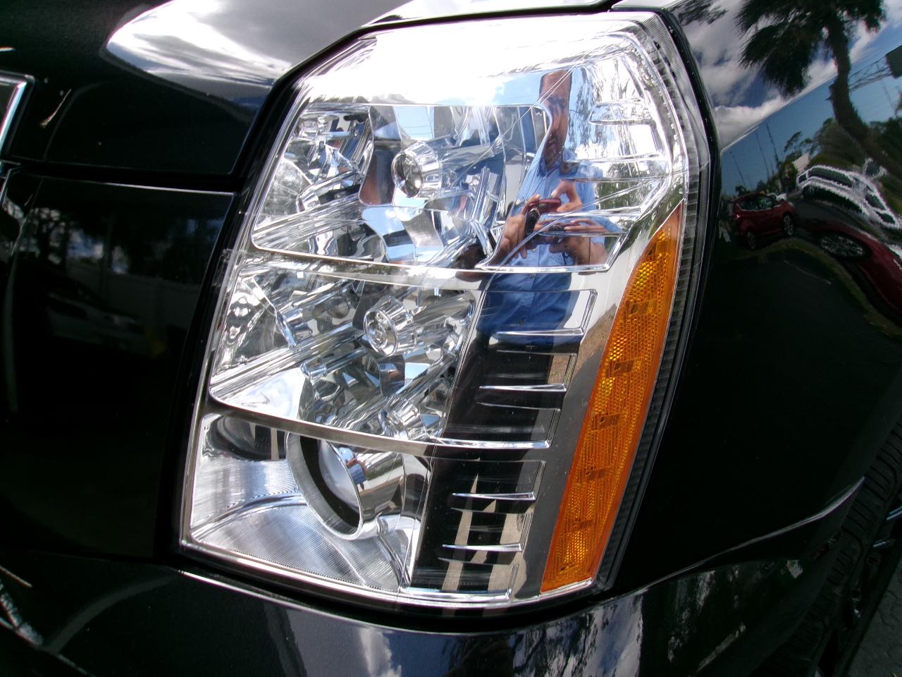 Cadillac Escalade ESV AWD Luxury 2012