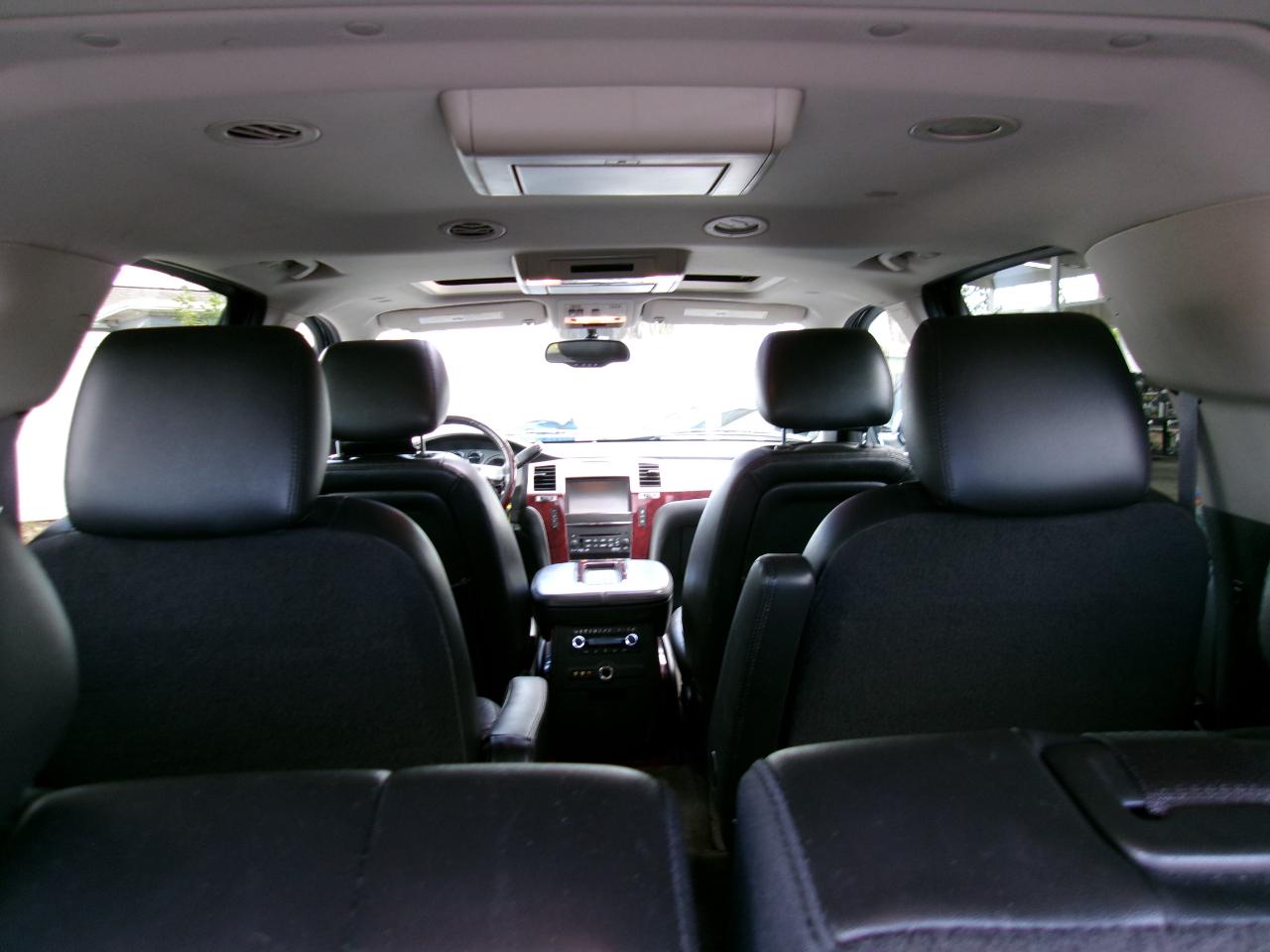 Cadillac Escalade ESV AWD Luxury 2012