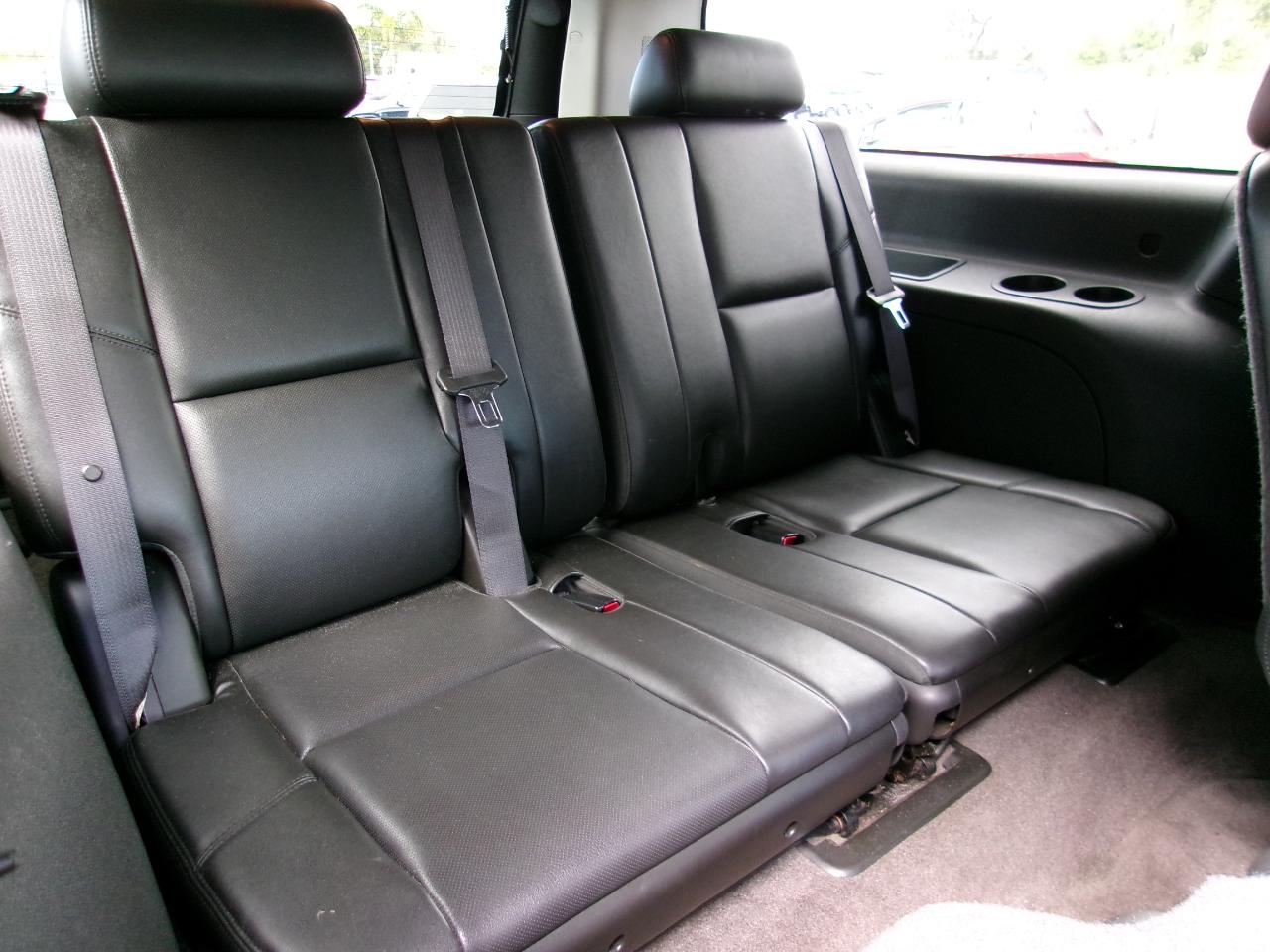 Cadillac Escalade ESV AWD Luxury 2012