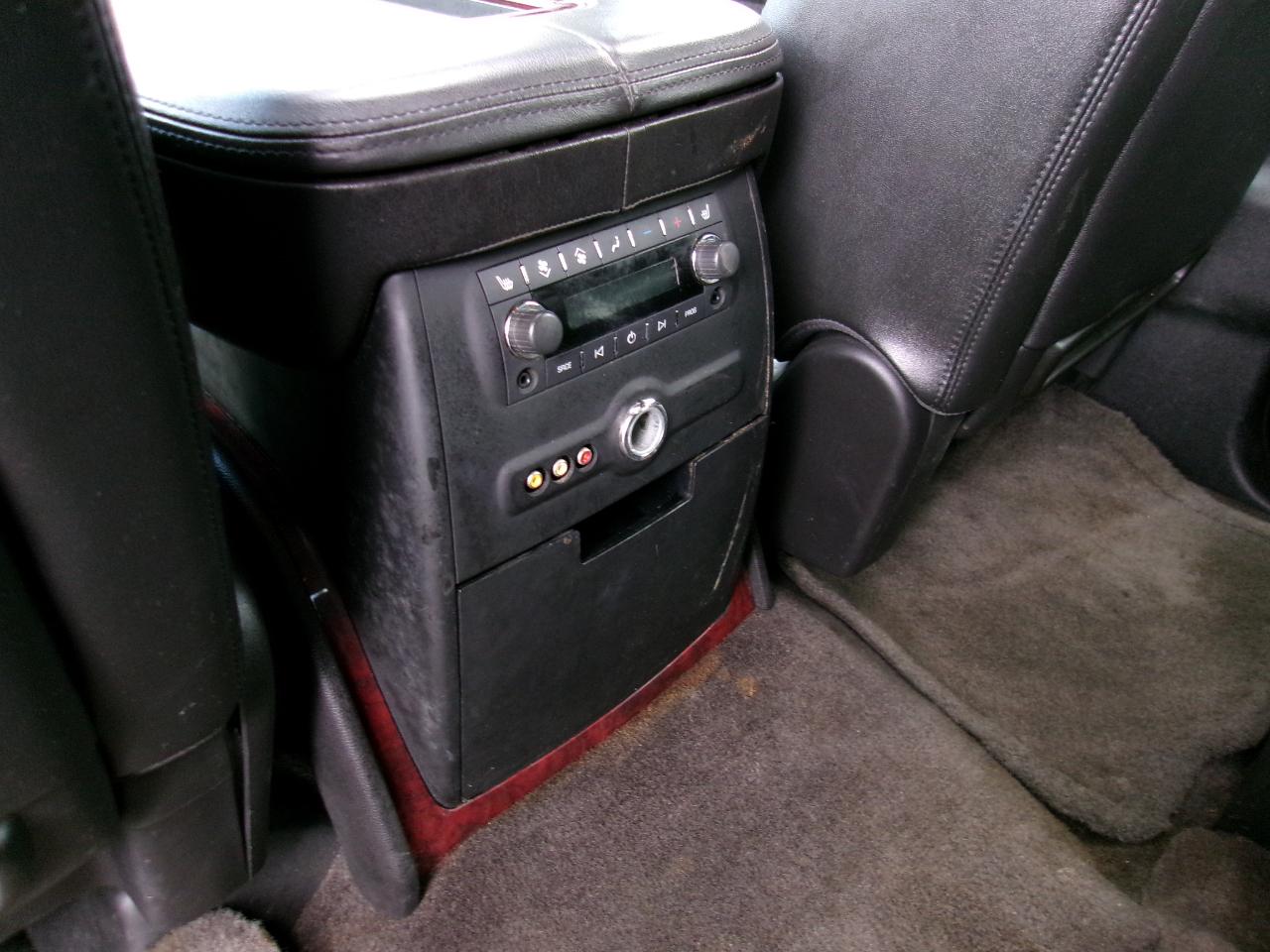 Cadillac Escalade ESV AWD Luxury 2012