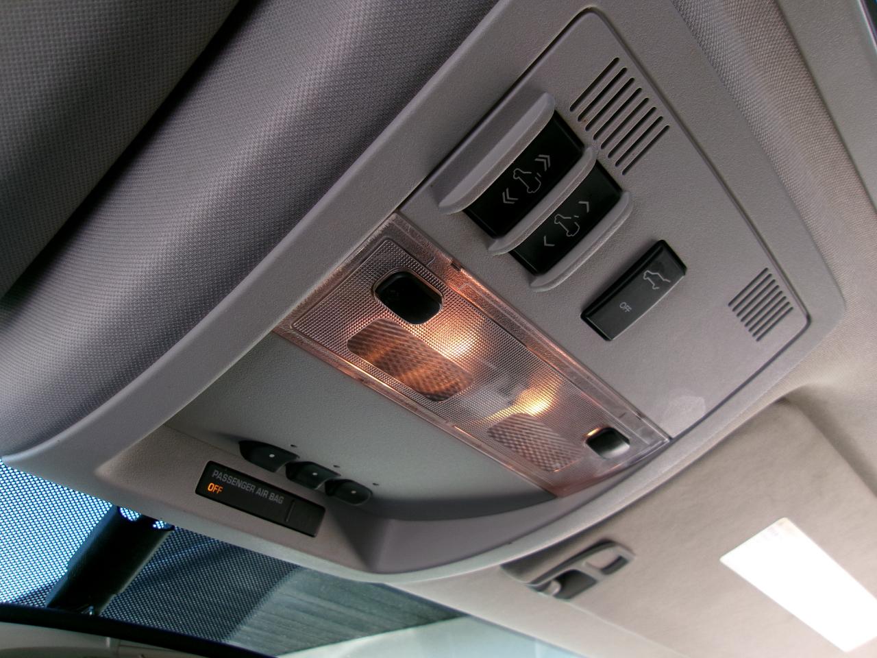 Cadillac Escalade ESV AWD Luxury 2012