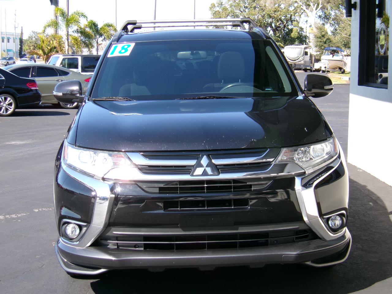 Mitsubishi Outlander  2018
