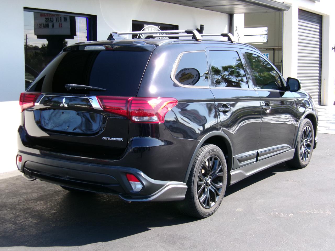 Mitsubishi Outlander  2018