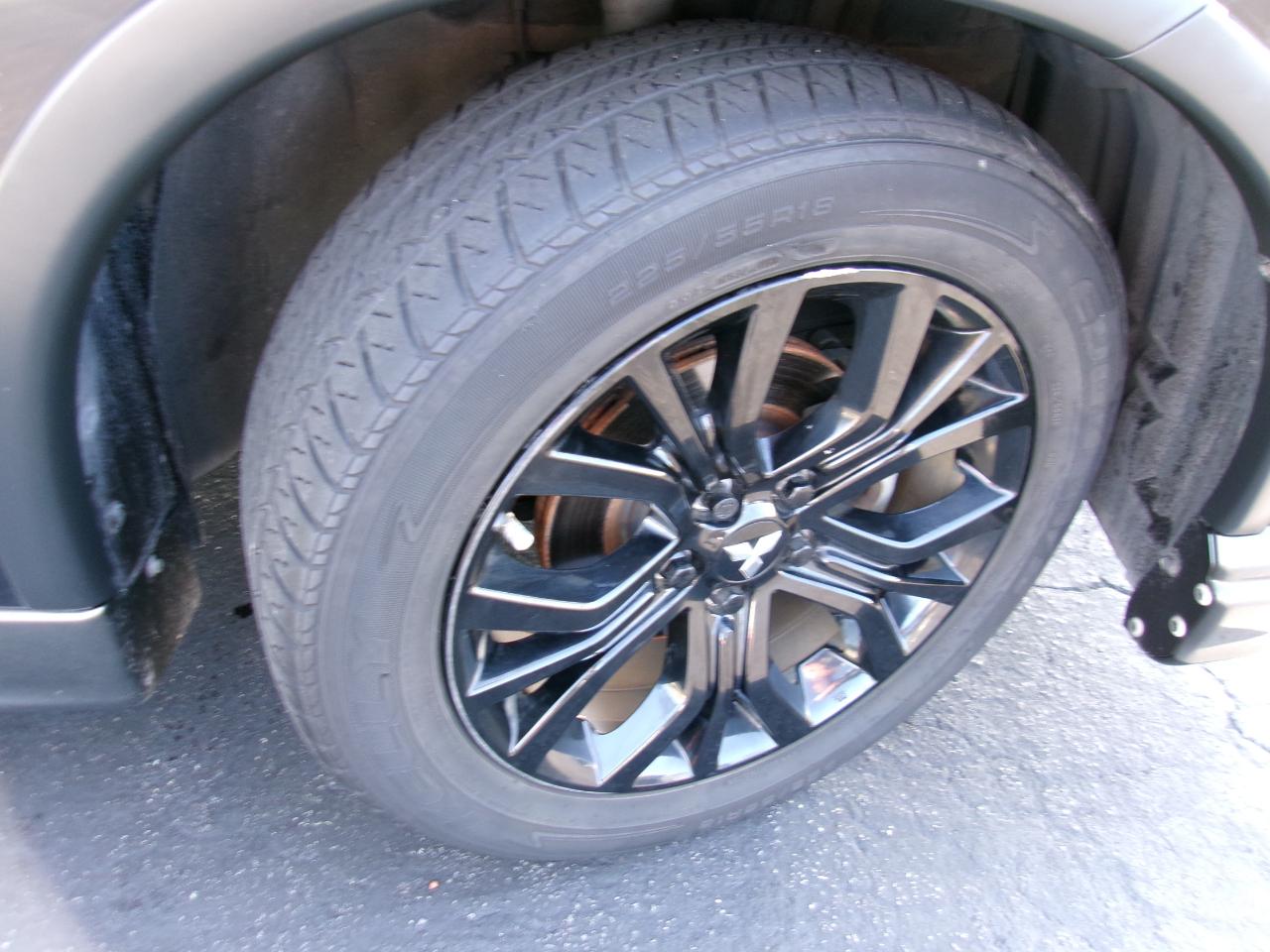 Mitsubishi Outlander  2018