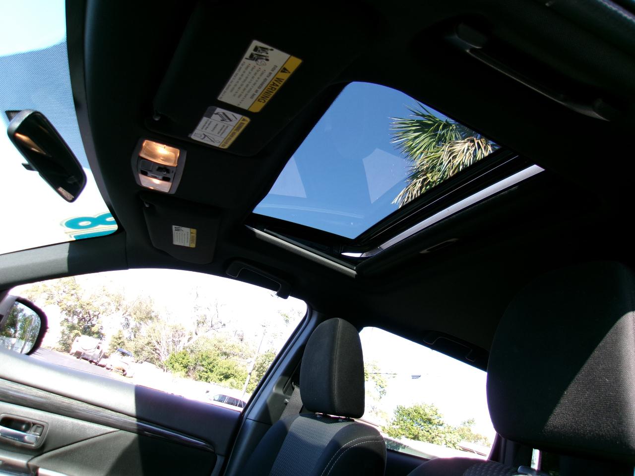 Mitsubishi Outlander  2018