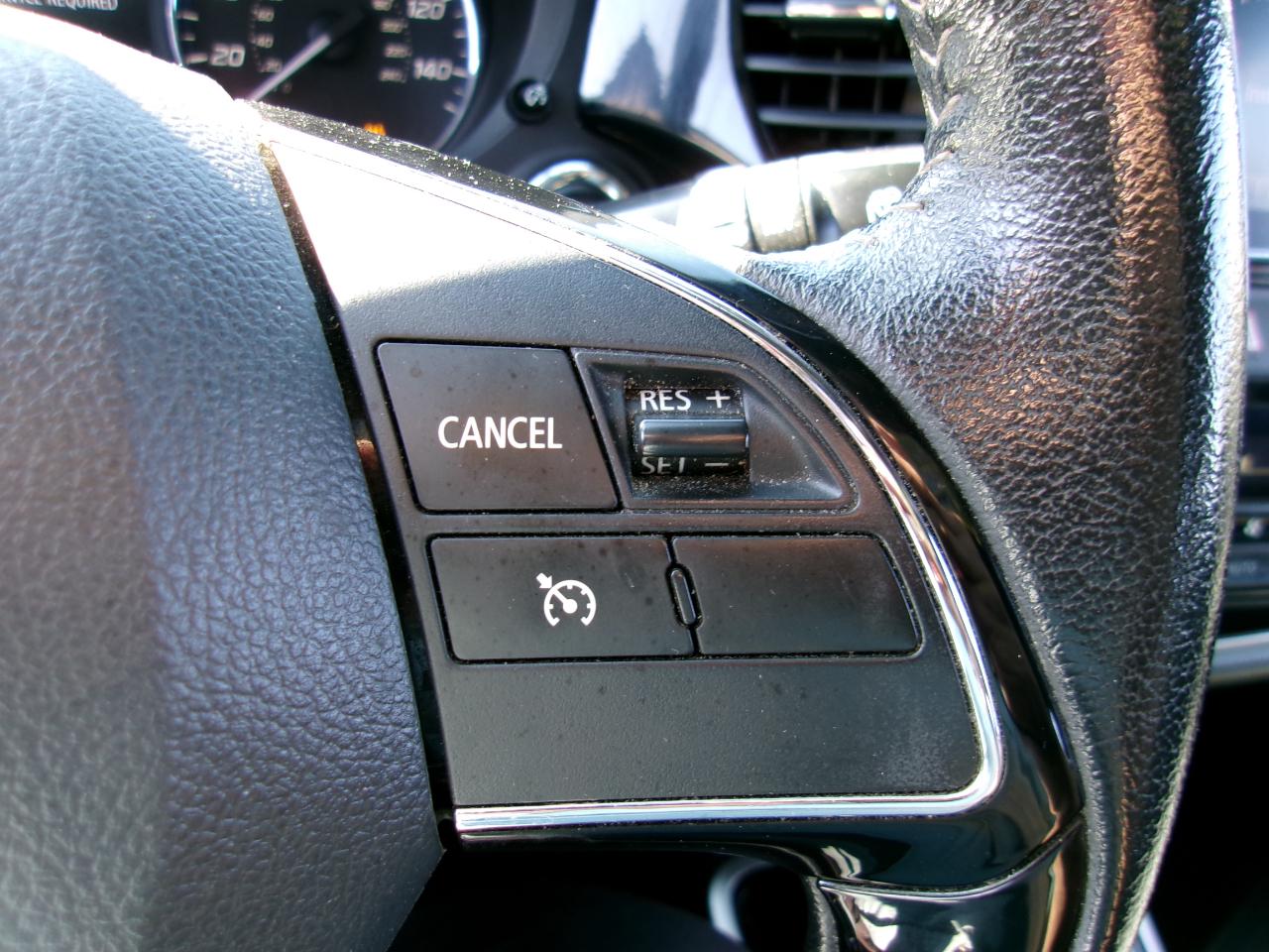 Mitsubishi Outlander  2018