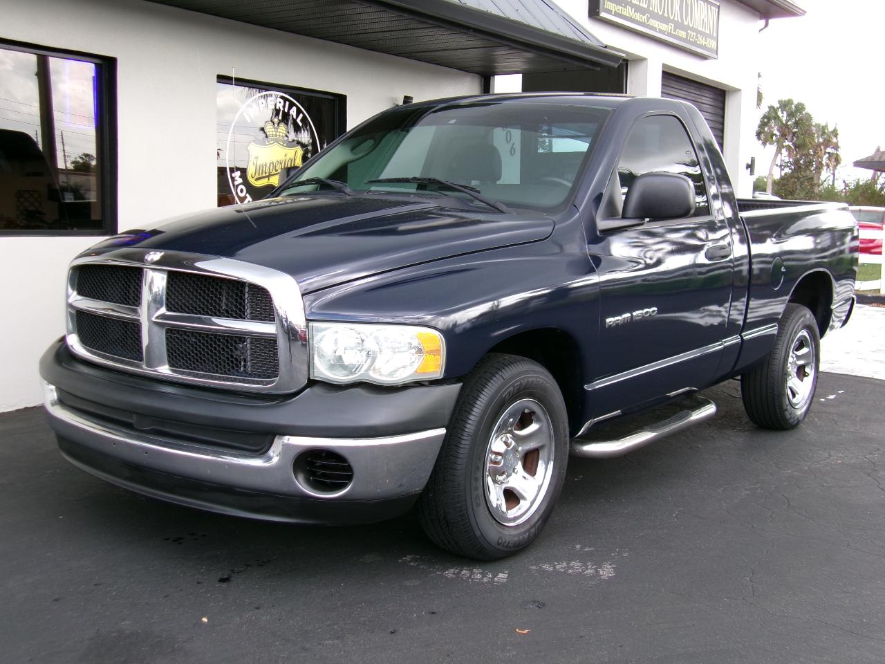 Dodge Ram 1500 ST 2WD 2004