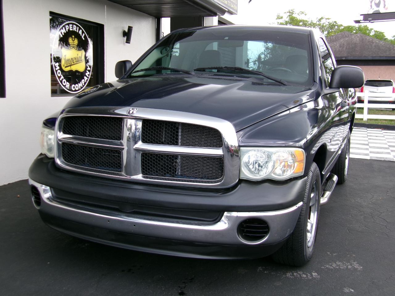 Dodge Ram 1500 ST 2WD 2004