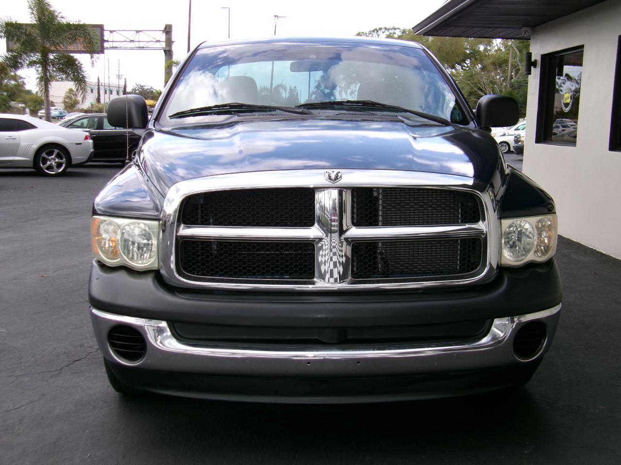 Dodge Ram 1500 ST 2WD 2004
