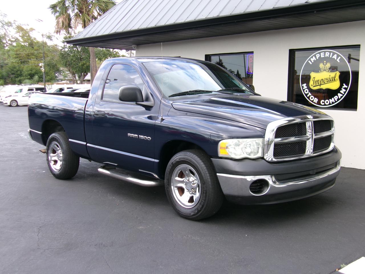Dodge Ram 1500 ST 2WD 2004