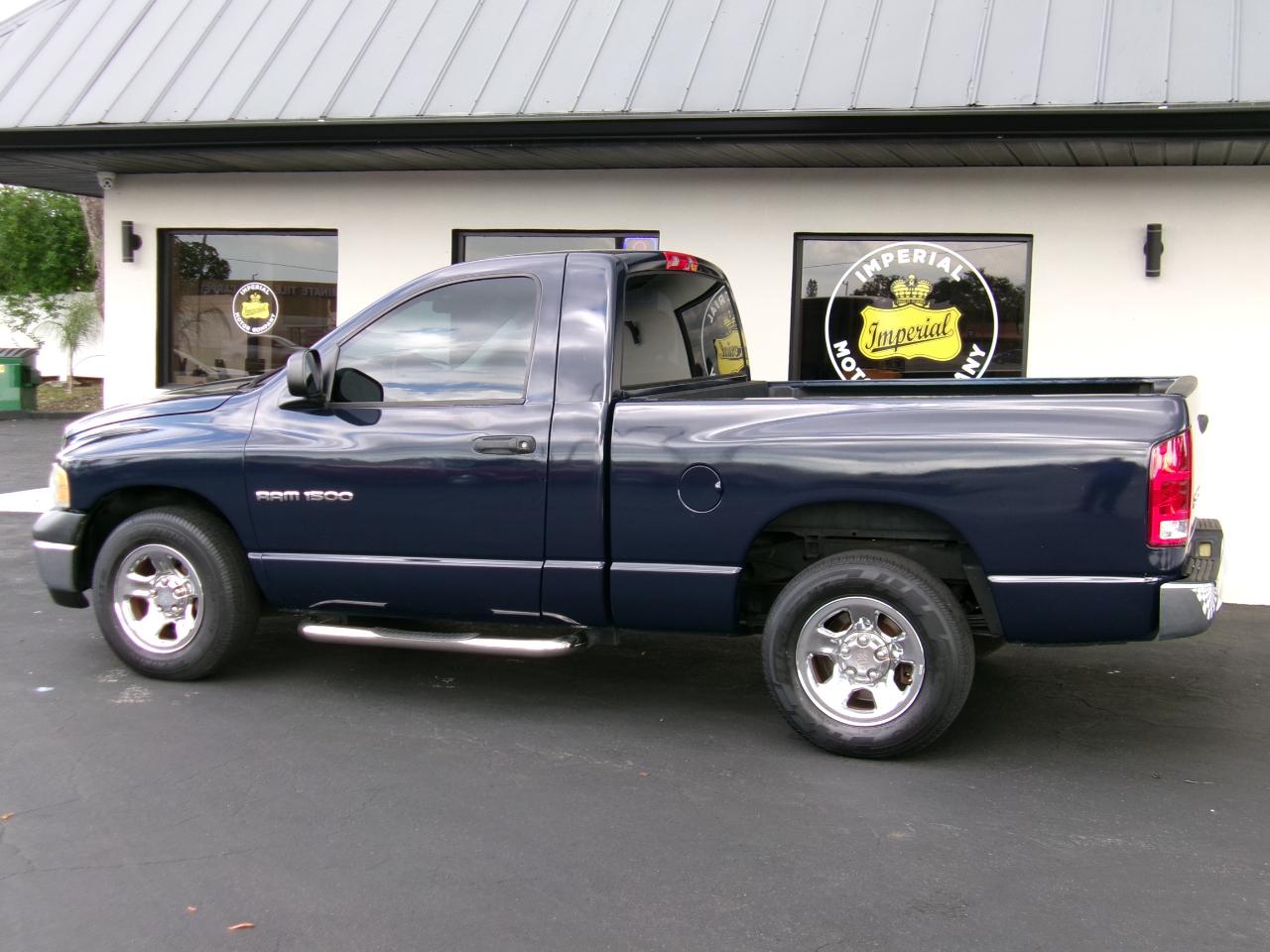 Dodge Ram 1500 ST 2WD 2004