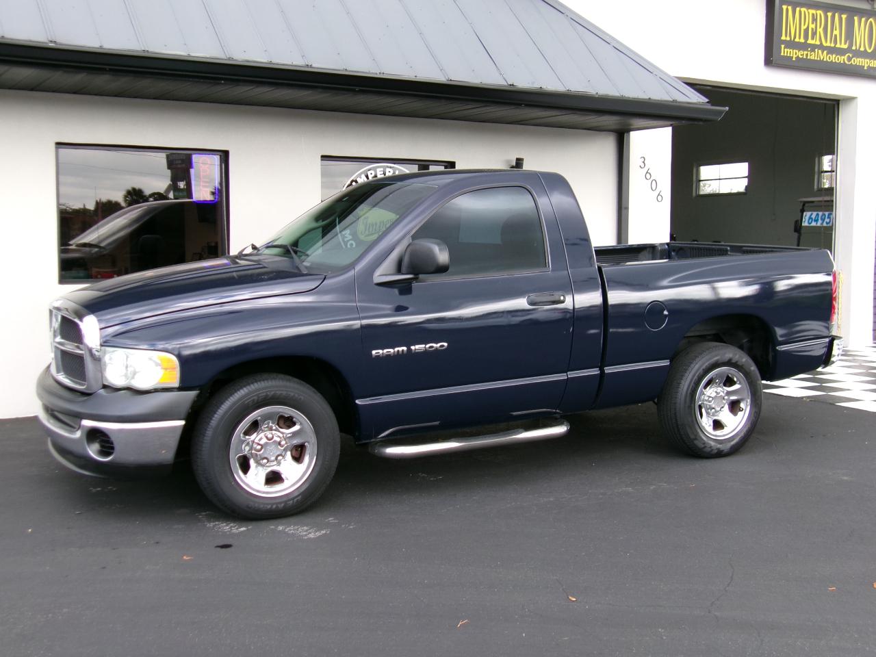 Dodge Ram 1500 ST 2WD 2004