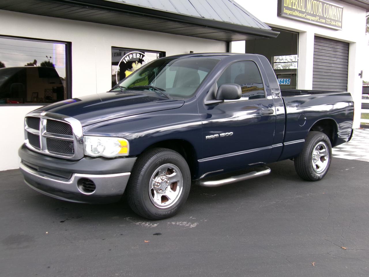 Dodge Ram 1500 ST 2WD 2004