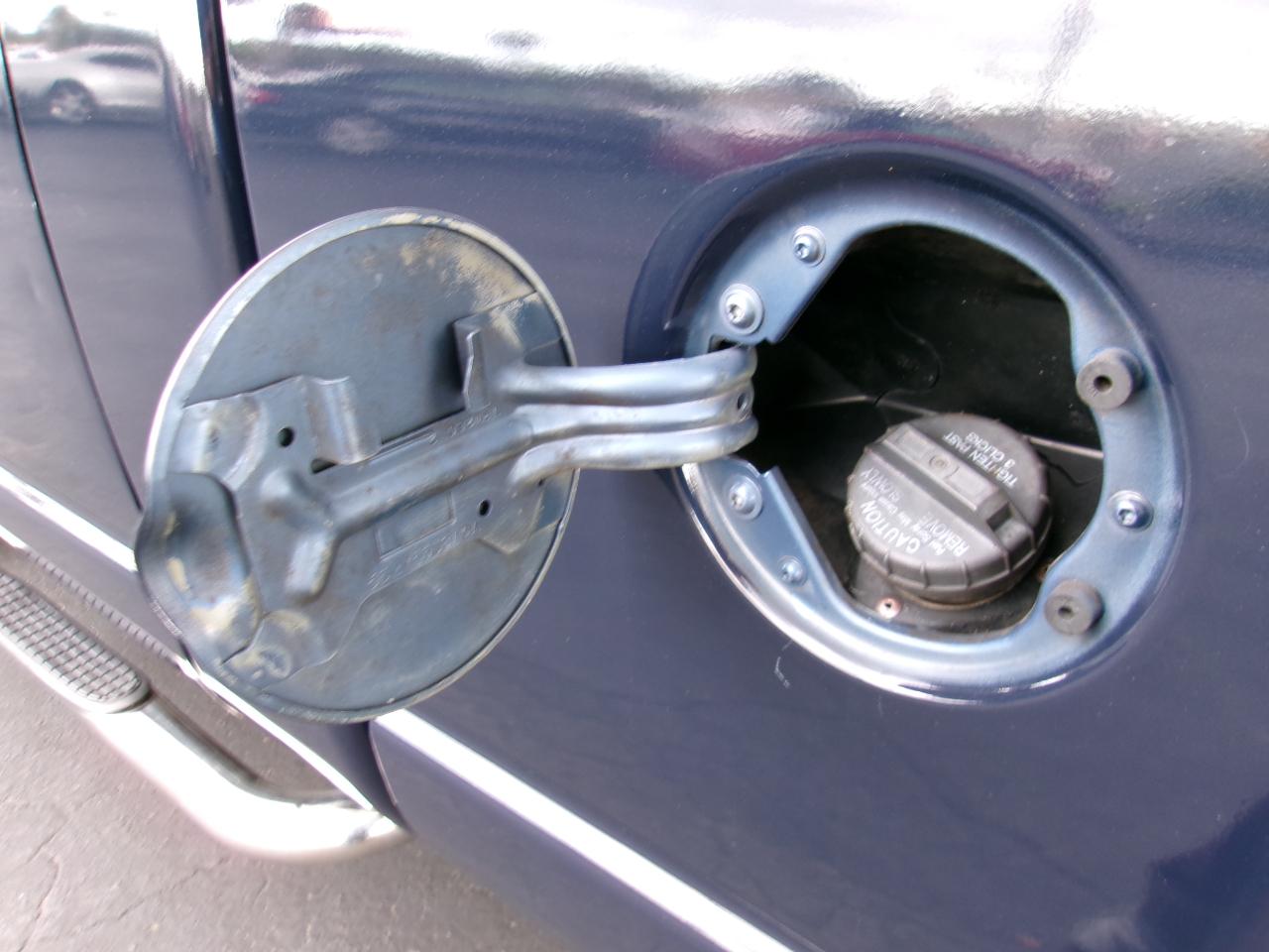 Dodge Ram 1500 ST 2WD 2004