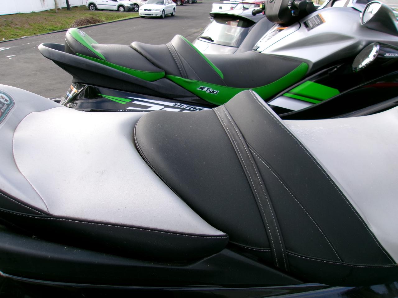 Kawasaki Ultra 310  2022