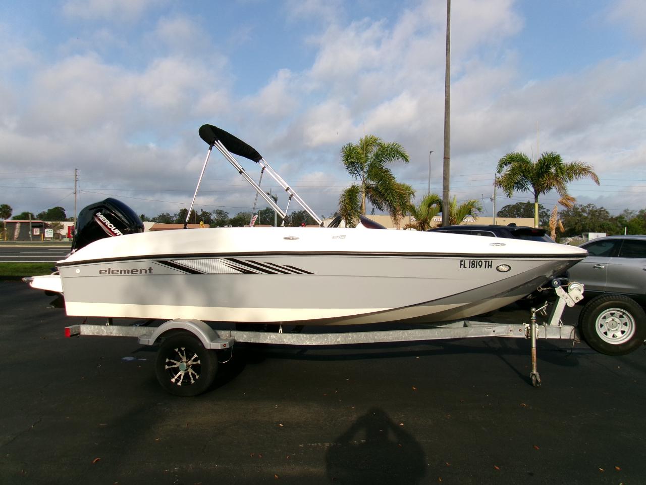 Bayliner Element  2022