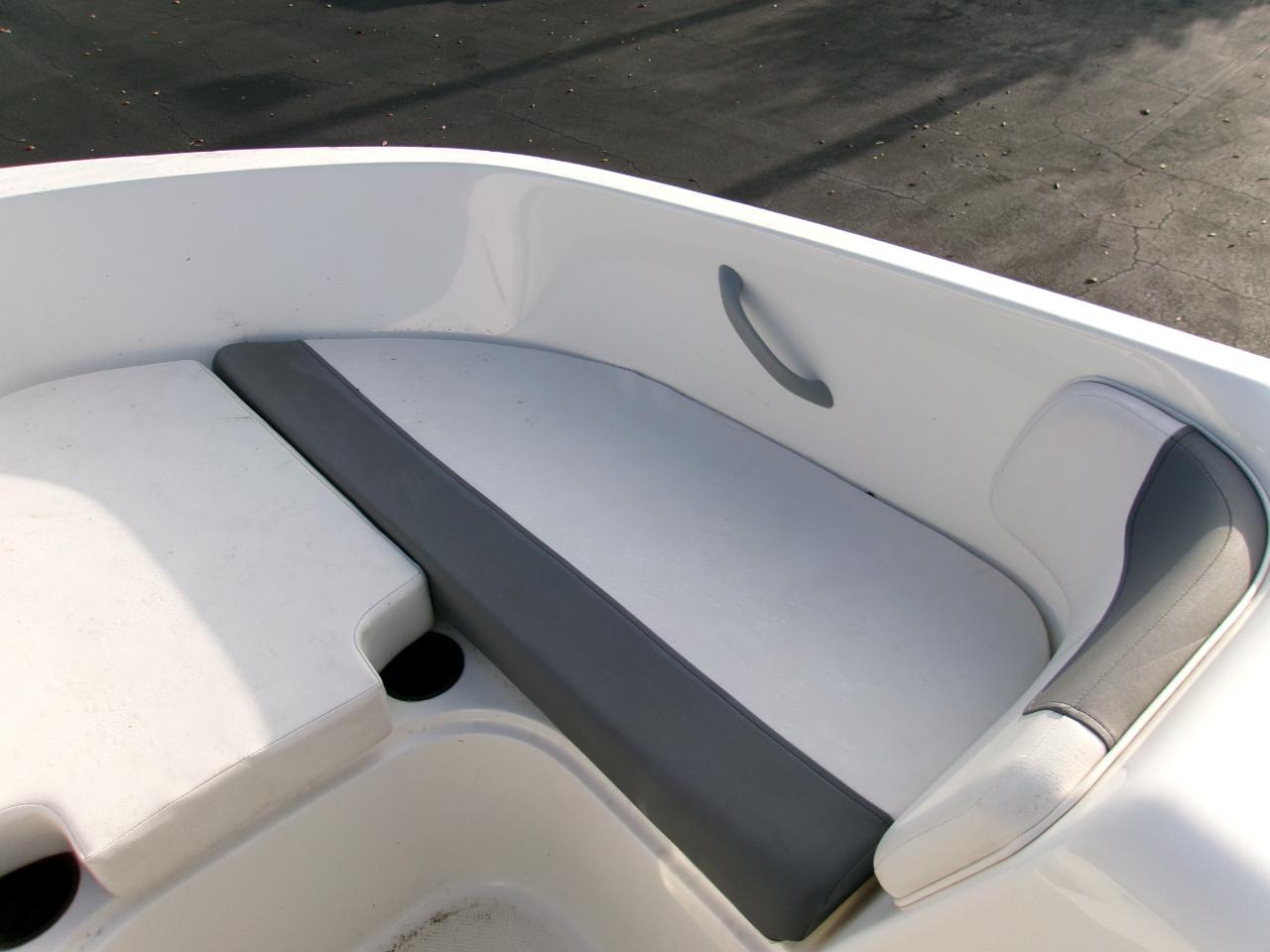 Bayliner Element  2022
