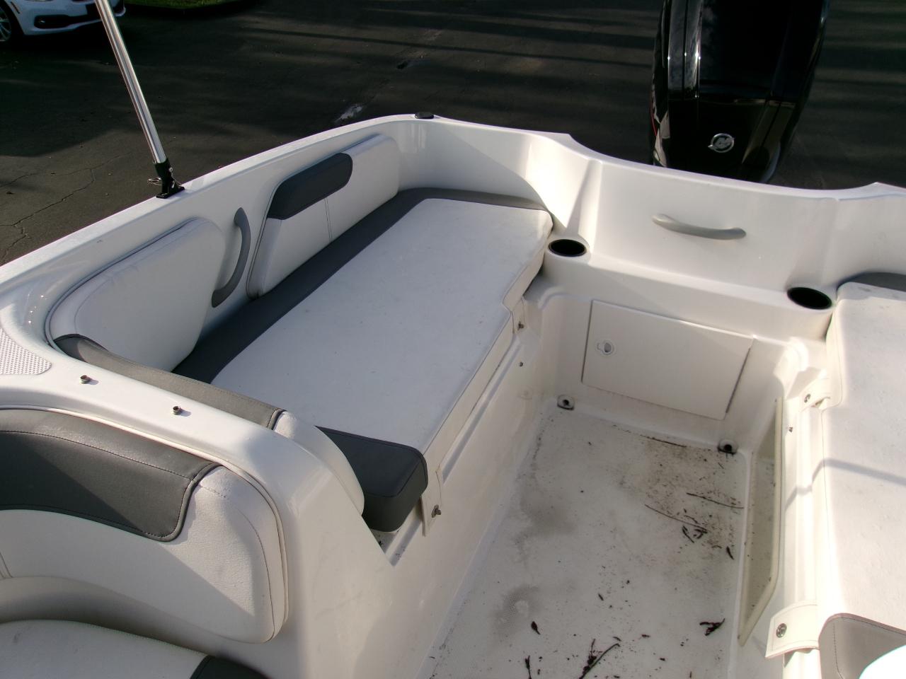 Bayliner Element  2022